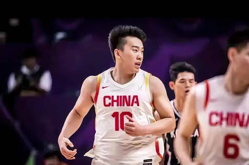 明晨全明星赛前瞻：孙铭徽伤情更新，辽宁男篮冲击逆转纪录(辽宁男篮比赛回放完整版)